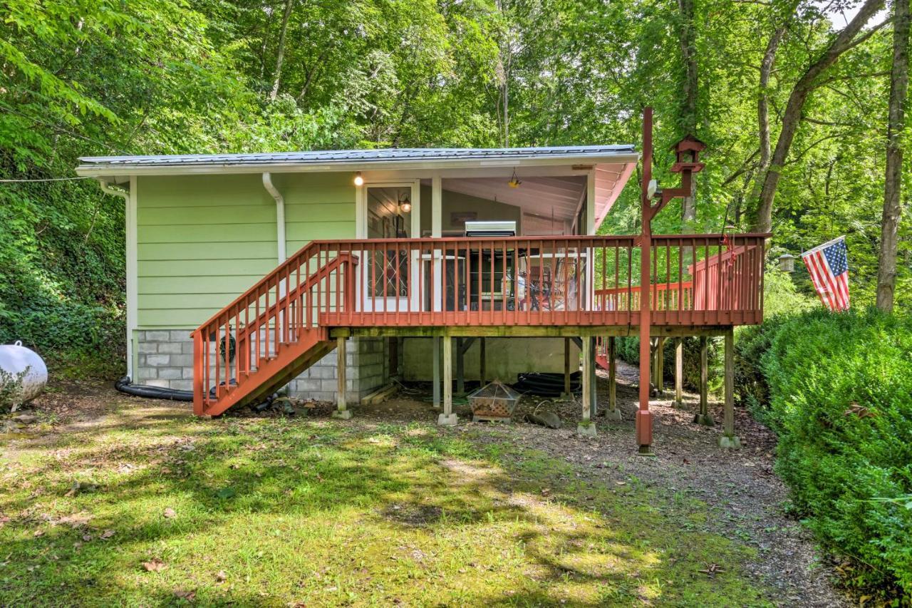 Tranquil Creekside Cottage With Deck And Lanai Franklin Exterior foto